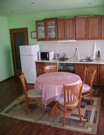Продается квартира в Болгарии в городе Бургас. Вторичная недвижимость для круглогодичного проживания.
