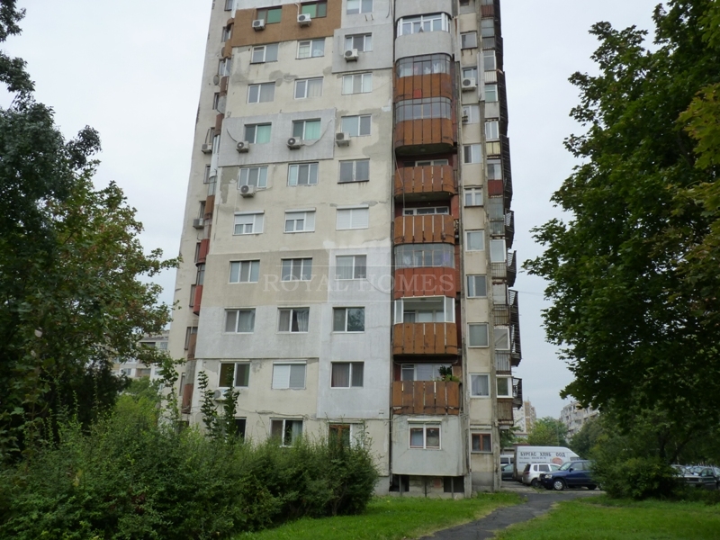 Продажа вторичной квартиры в Болгарии в городе Бур