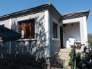 Реновированый дом в Болгарии с участком в селе на 