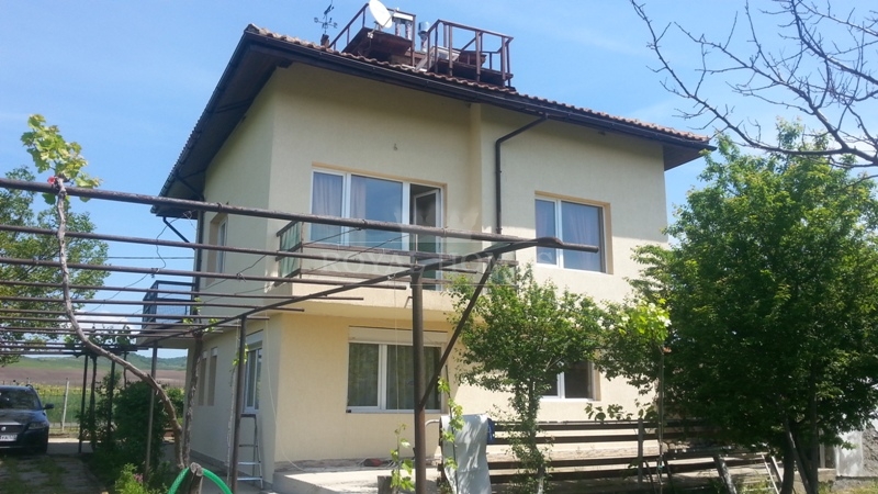 Частный дом в Болгарии у моря с капитальным ремонт