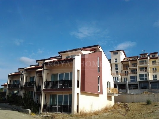 Дешевые квартиры в Болгарии на море Кошарица с нев