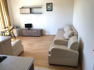 Вторичная недвижимость в Болгарии для круглогодичного проживания. Купить двухкомнатную квартиру в Равда недорого.