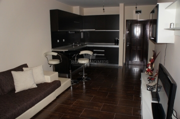 Продается двухкомнатная квартира в Болгарии в элитном комплексе Одисей. Вторичная недвижимость в городе Несебр.