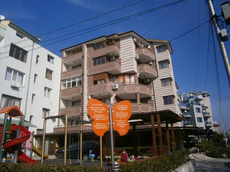 Недвижимость в Болгарии с видом на море в жилом до