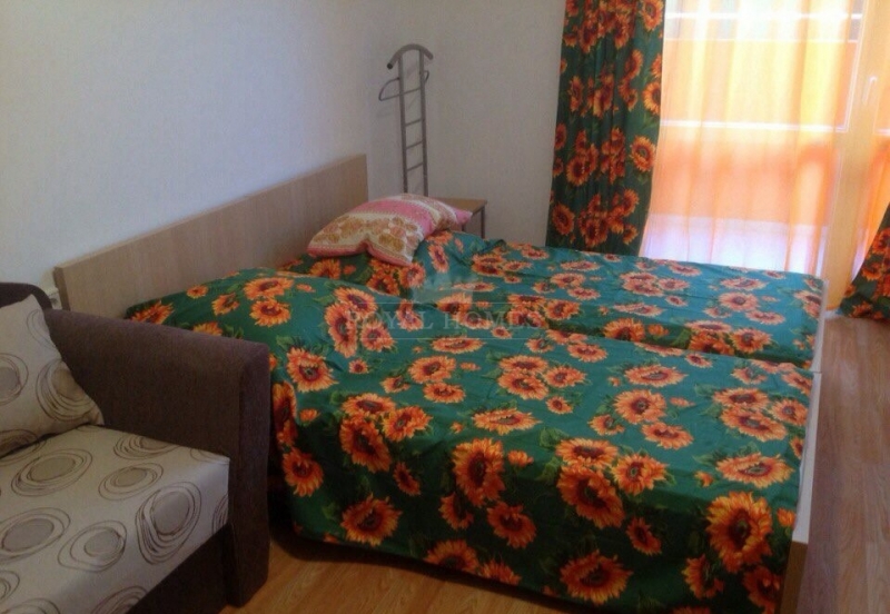 Квартира тип студия в Болгарии в закрытом комплекс