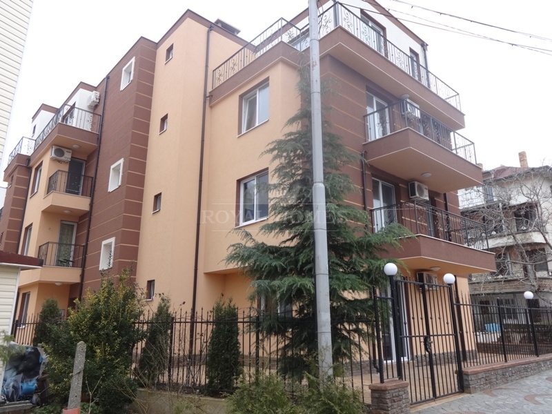 Недорогие квартиры в Болгарии на море.