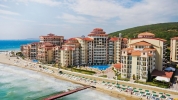 Двухкомнатная квартира в курорте Елените — выгодна