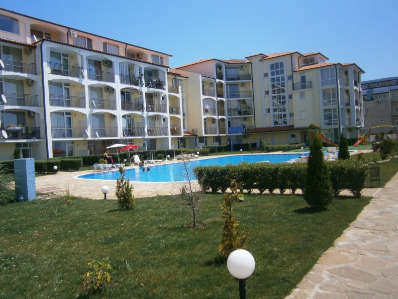 Дешевые квартиры в Болгарии на первой линии в Равд