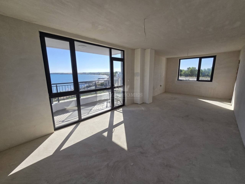 Двухкомнатные вартиры в Поморие на первой линии – 