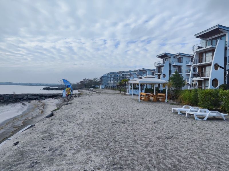 Двухкомнатные вартиры в Поморие на первой линии – 