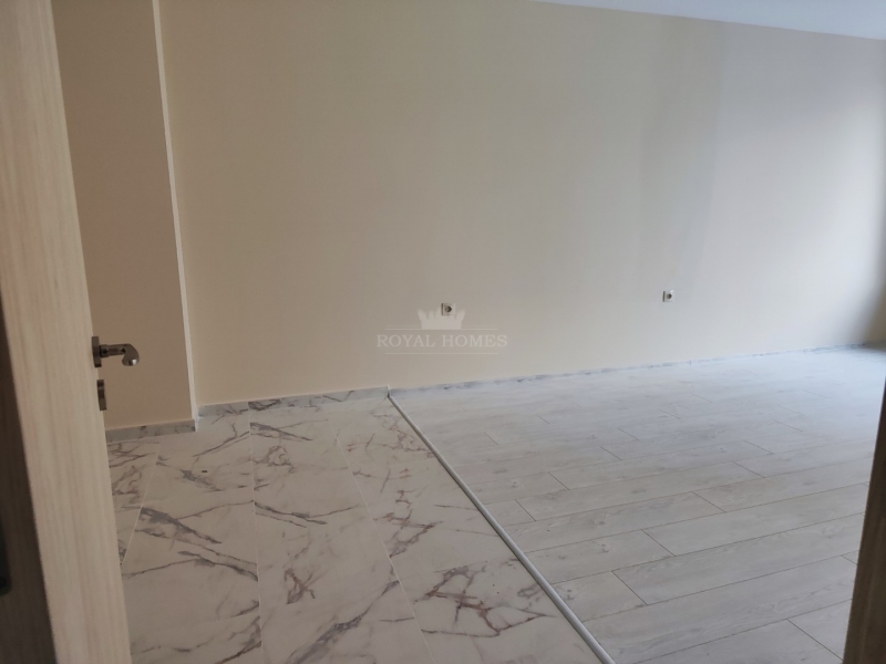 Купить квартиру у моря в Поморие  от застройщика б