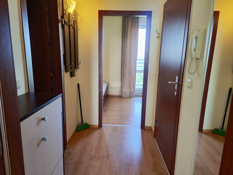 Двухкомнатная квартира (1 спальня) с двумя терраса