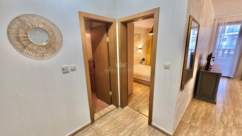 Квартира с 1 спальней на первой линии моря в Свято