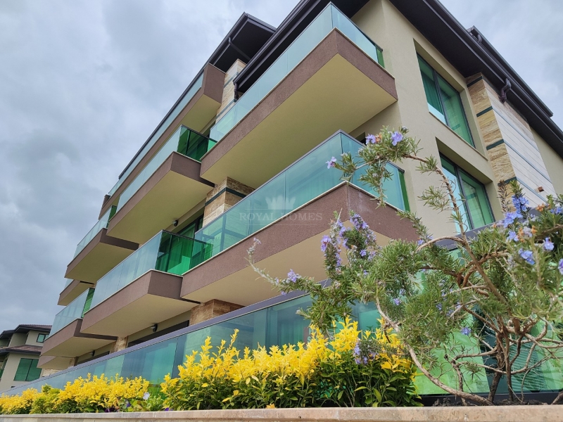 Квартиры с 1 спальней в новом комплексе от застрой