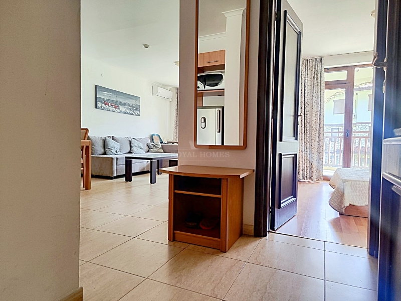 Квартира с 1 спальней в комплексе Арена на первой 