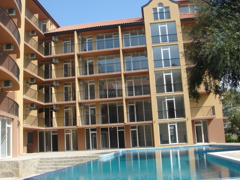 Купить квартиру в Болгарии от застройщика на Солне
