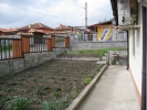 Новый одноэтажный домик в Болгарии с участком недо